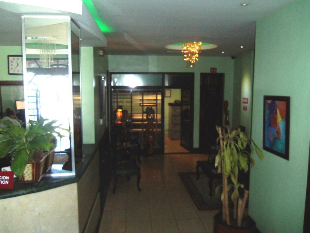 Hotel Discovery Santo Domingo Luaran gambar